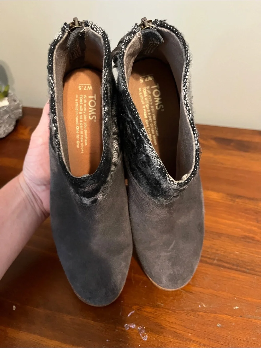 Toms Leila Suede Aztec Ankle Boot, Size 7.5
